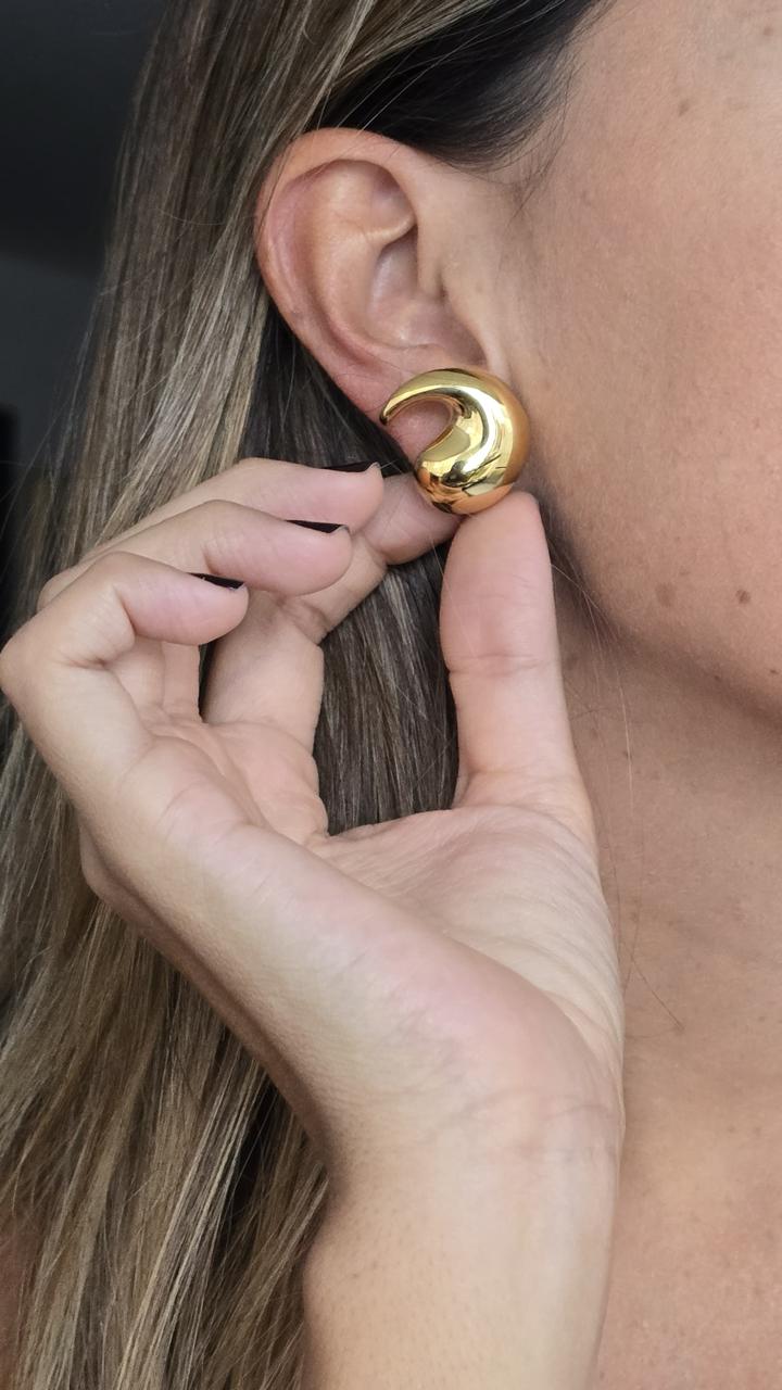 ARETES GOTA DORADA